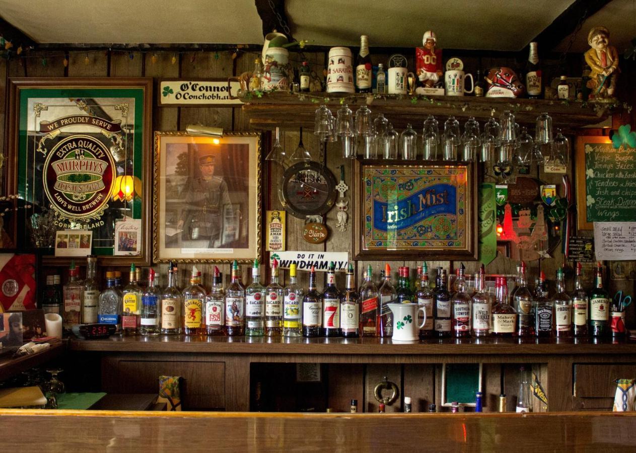 Jimmy Oconnor'S Windham Mtn Inn Exterior photo